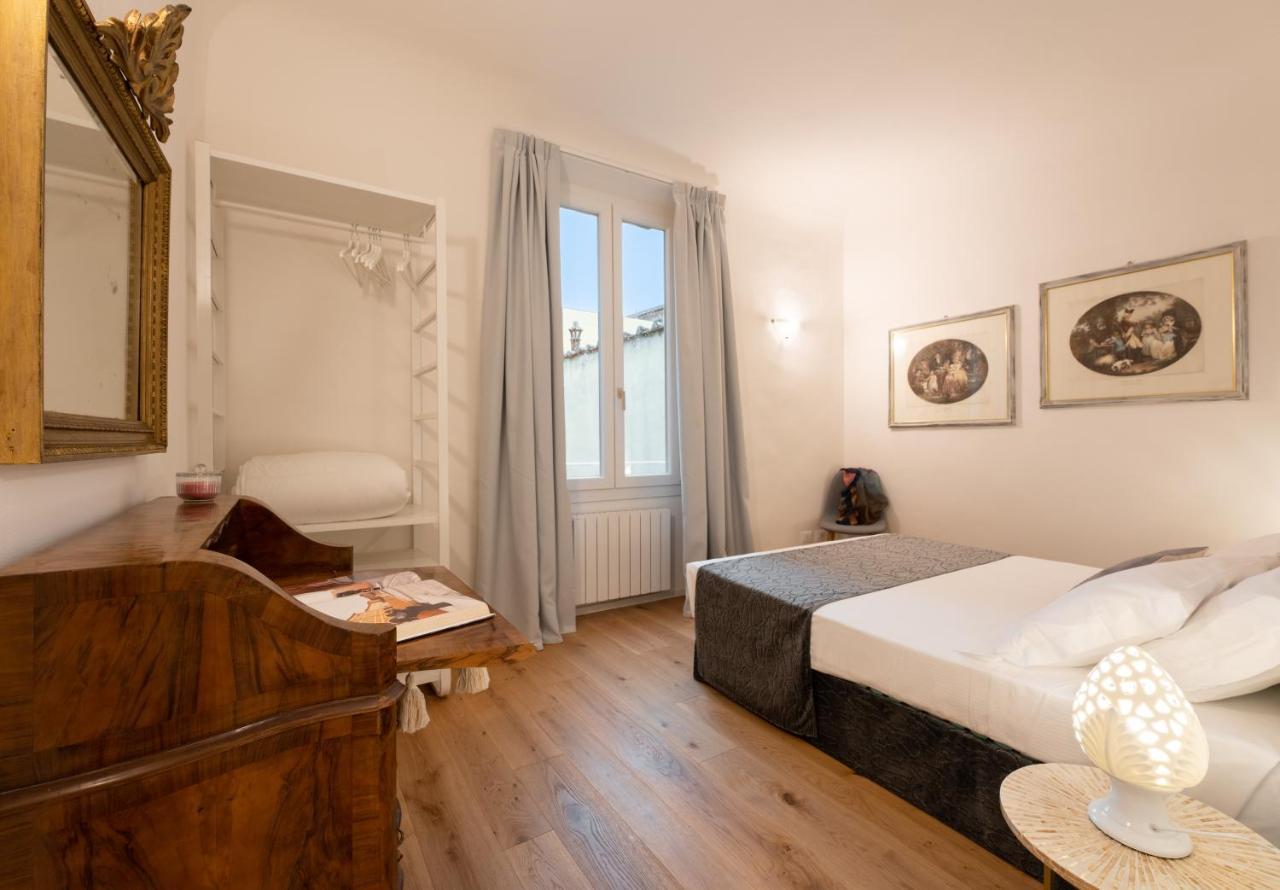 Accademia - Flo Apartments フィレンツェ エクステリア 写真