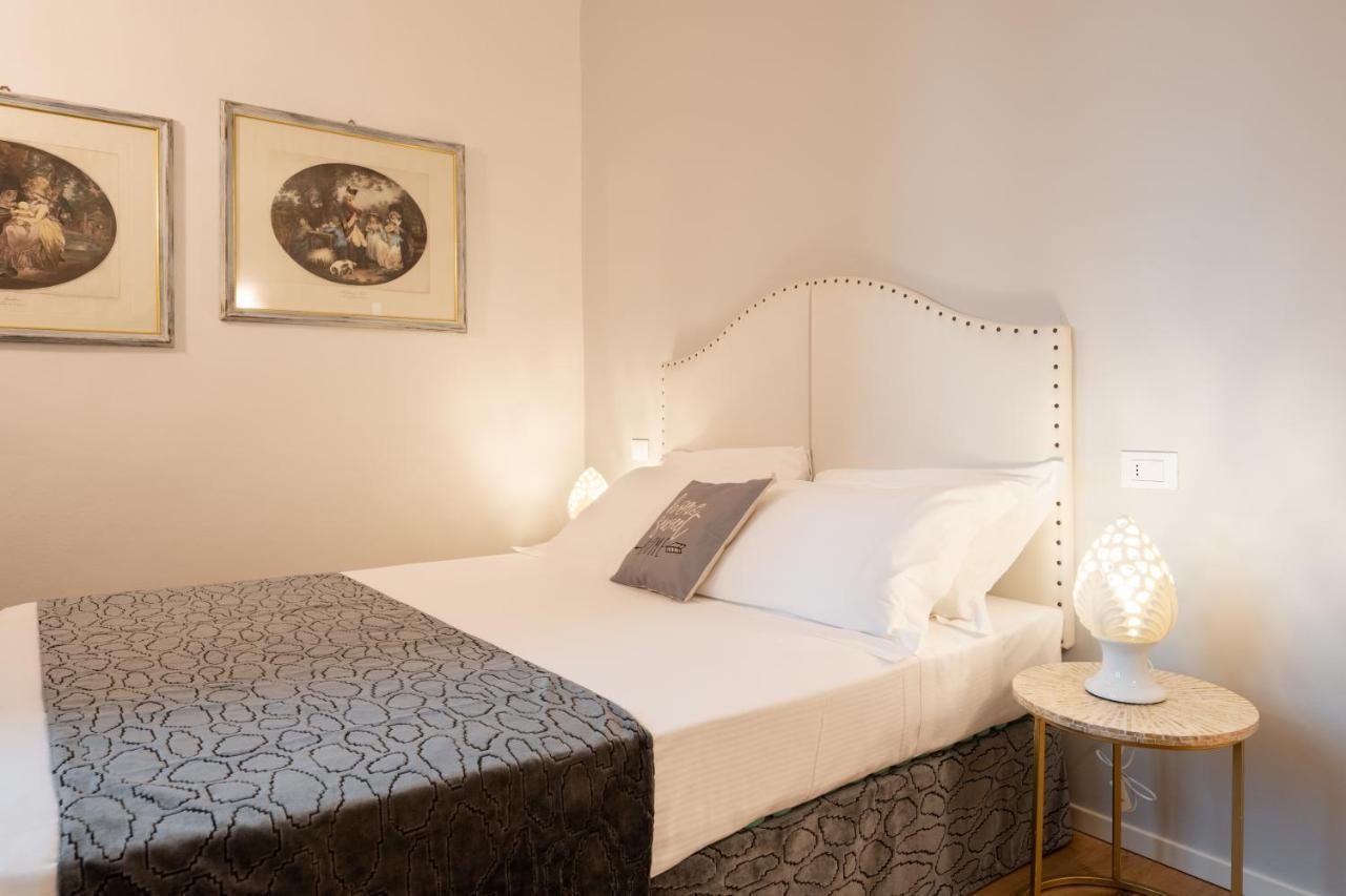 Accademia - Flo Apartments フィレンツェ エクステリア 写真